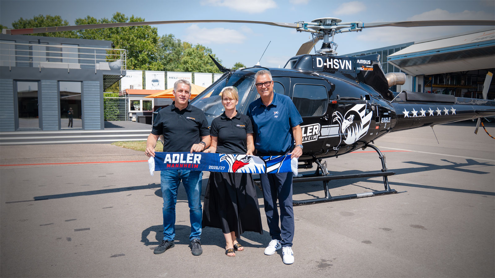 Adler und HeliSeven fliegen gemeinsam