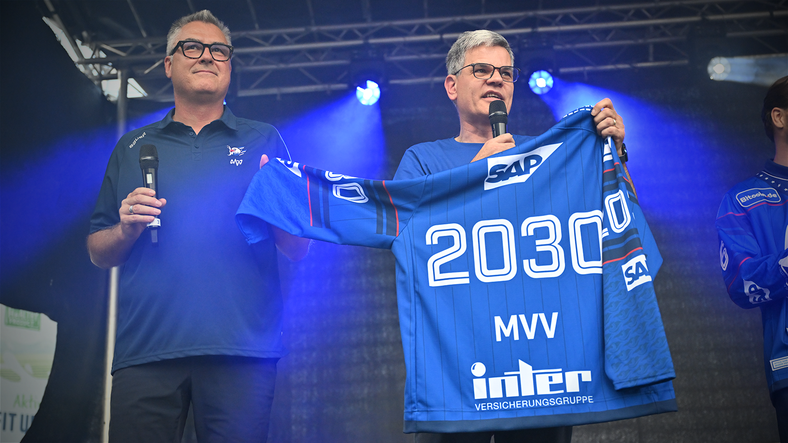 Weiterhin mit der Energie der MVV