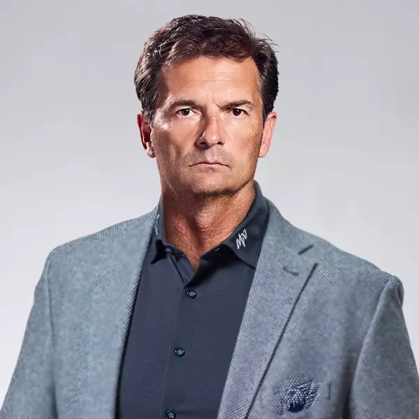 Dallas Eakins
