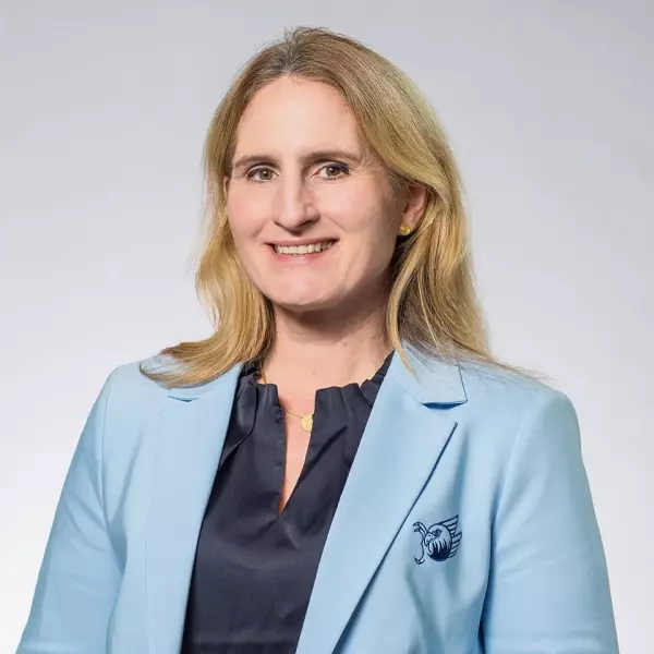 Claudia Föllinger