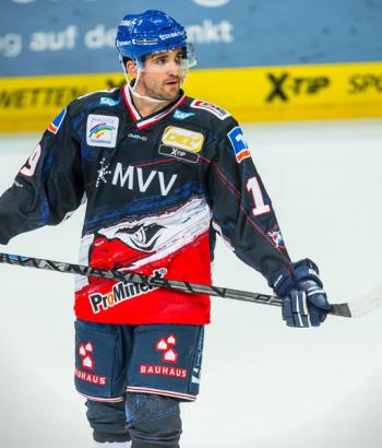 Adler Mannheim Danny Richmond app