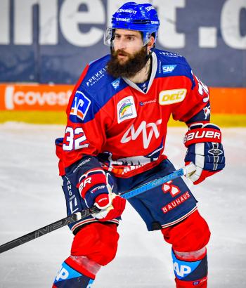 Adler Mannheim ITW Lampl2