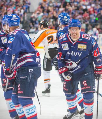 Adler Mannheim Meine Meinung Spengler Cup app