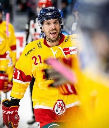 Adler Mannheim PC DEG2