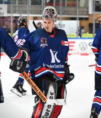 Adler Mannheim PC IEC3