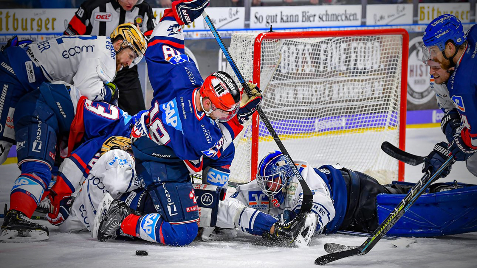 Adler verlieren verrücktes Heimspiel