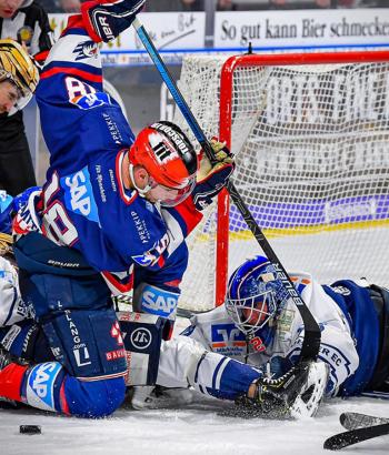 Adler Mannheim Spielbericht IEC3