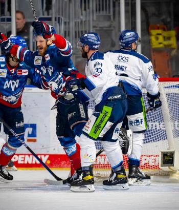 Adler Mannheim Spielbericht STR6