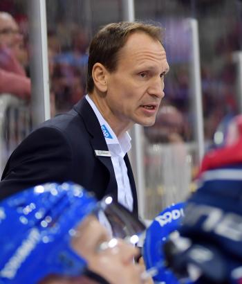 Adler Mannheim Stimmen DEG8