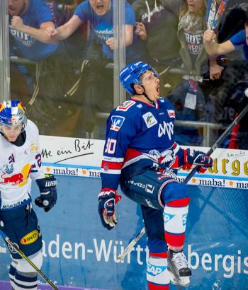 Adler Mannheim Stimmen HF2