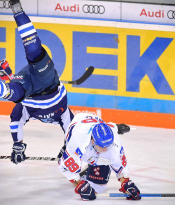 Adler Mannheim Stimmen ING5