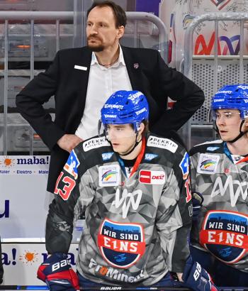 Adler Mannheim Stimmen KEV11