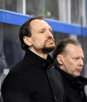 Adler Mannheim Stimmen STR12