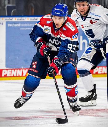 Adler Mannheim Stimmen STR16