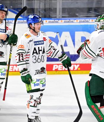 Adler Mannheim Teamcheck AEV3