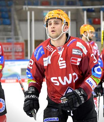 Adler Mannheim Teamcheck BHV2