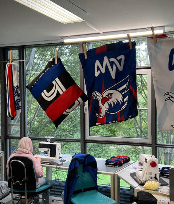 Adler Mannheim Diakoniebesuch