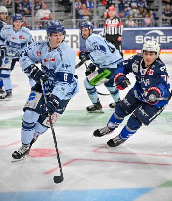 Adler Mannheim PC STR