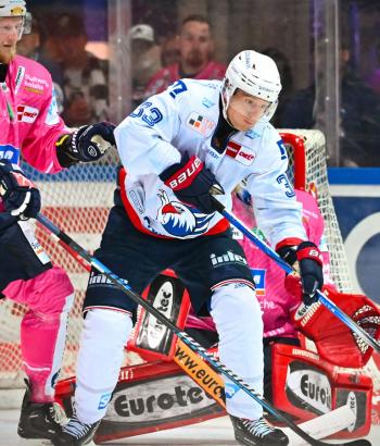 Adler Mannheim Spielbericht IEC v5
