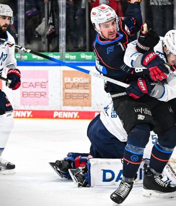 Adler Mannheim Spielbericht NIT v7