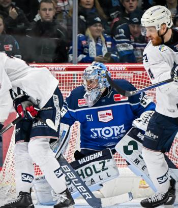 Adler Mannheim Spielebricht SWW