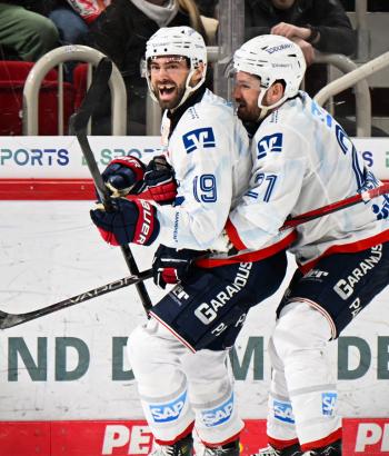 Adler Mannheim Stimmen DEG v9
