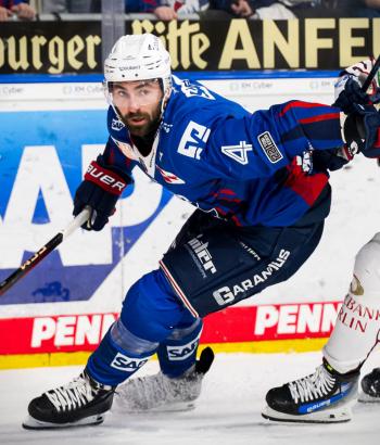 Adler Mannheim Stimmen HF2