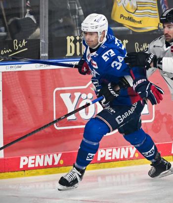 Adler Mannheim Stimmen KEC3