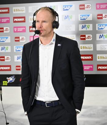 Adler Mannheim Stimmen WOB v2