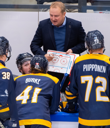 Adler Mannheim Teamcheck LUK