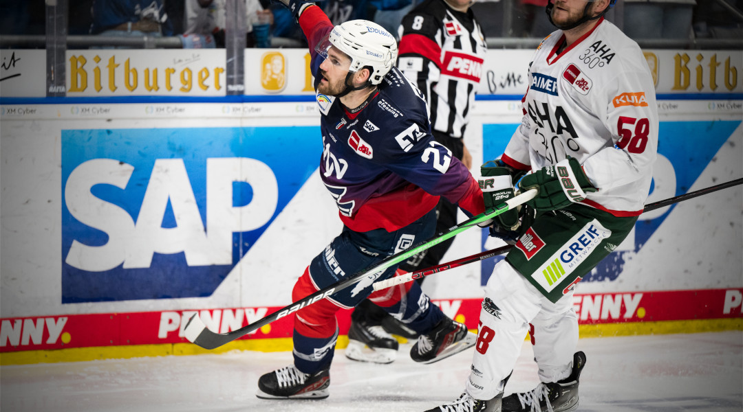 Penaltysieg gegen Augsburg