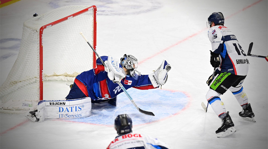 Spiel eins geht an Straubing