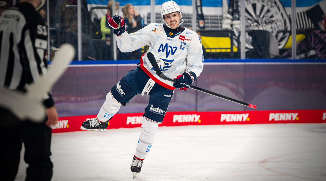 Adler ziehen ins Halbfinale ein
