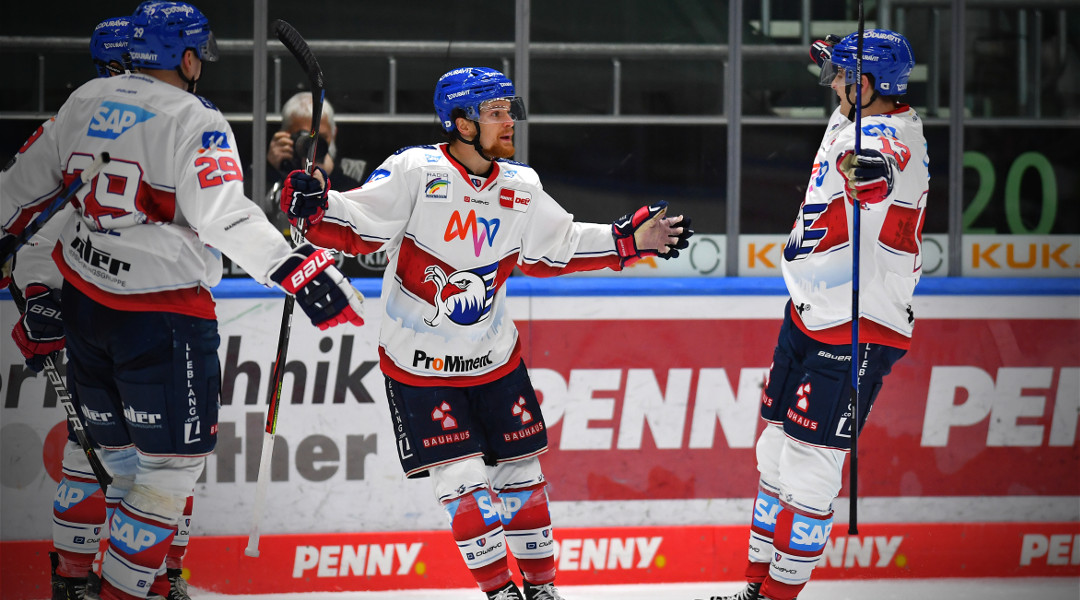 Adler gewinnen in Augsburg
